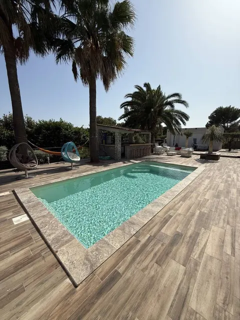 Piscine coque modèle Victoria installée